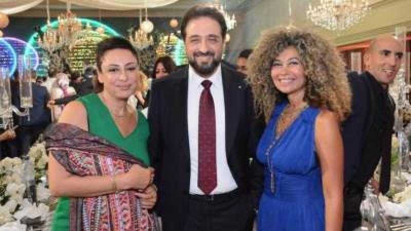 «مش أول مرة»| منى عراقي تعلن زواجها من أيمن رشوان والأخير ينفي.. اعرف الحكاية