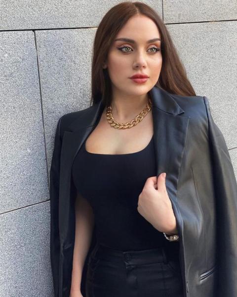 زينب فياض