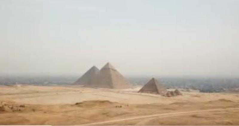 الداخلية: إجراءات قانونية ضد فرد أمن إداري لطلبه أموالا من أحد السائحين