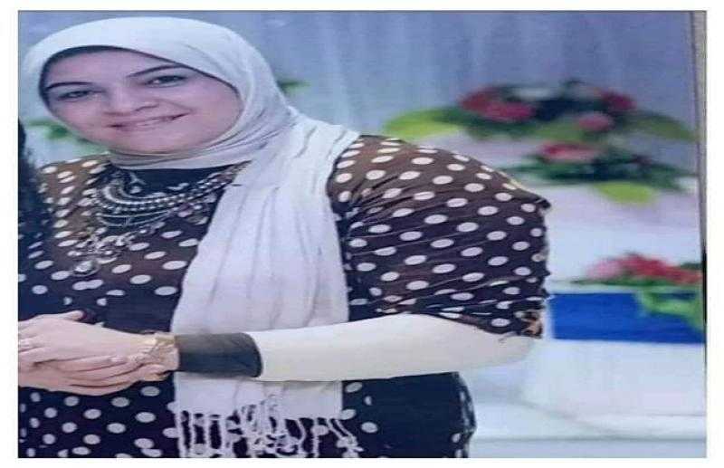 «الله يجازيك خير يا ابن الأصول».. زوجة تودع زوجها قبل وفاتها بسبب السرطان