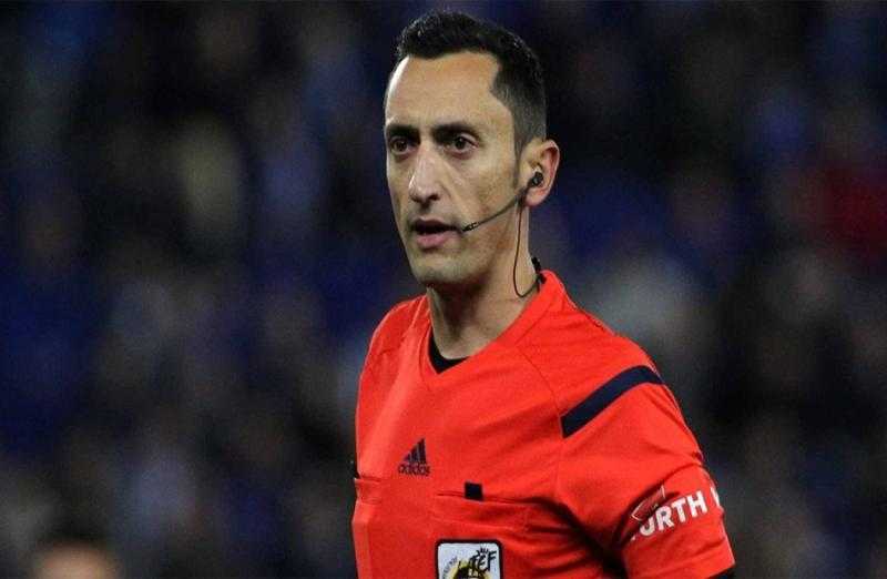 «مارتينيز» حكما لمباراة ريال مدريد وبرشلونة في كلاسيكو الدوري الإسباني