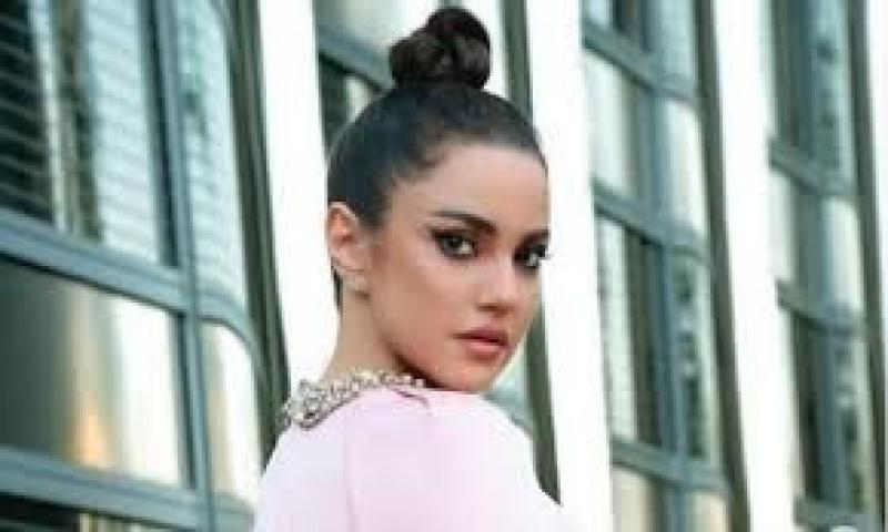 درة بإطلالة جريئة في عيد ميلاد زوجها