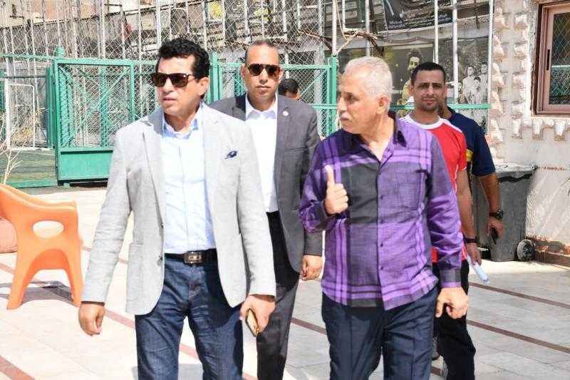 وزير الرياضة يتفقد مراكز شباب سليم والوحدات وشبرا البلد