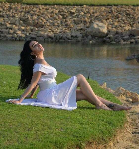 «الهرم الرابع شخصيا».. جمهور ميرهان حسين يعلق على إطلالتها المثيرة