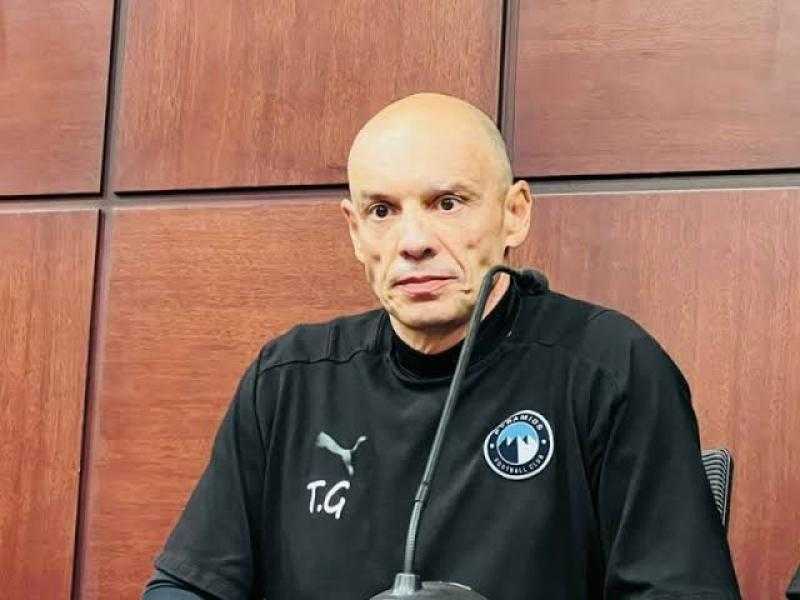أول قرار من مدرب بيراميدز بعد التأهل في الكونفدرالية