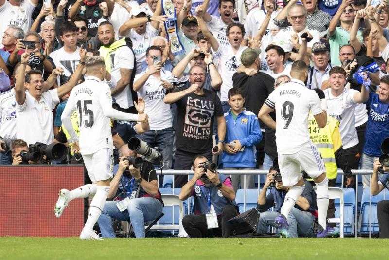 كلاسيكو الأرض.. ريال مدريد يتقدم بهدفين في الشوط الأول