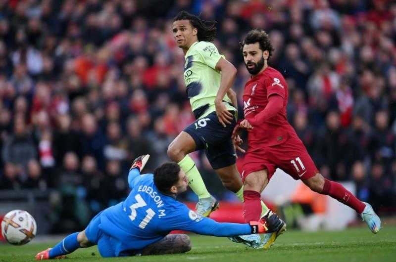 محمد صلاح يضيع هدفًا محققًا بعد الانفراد بمرمى مانشستر سيتي