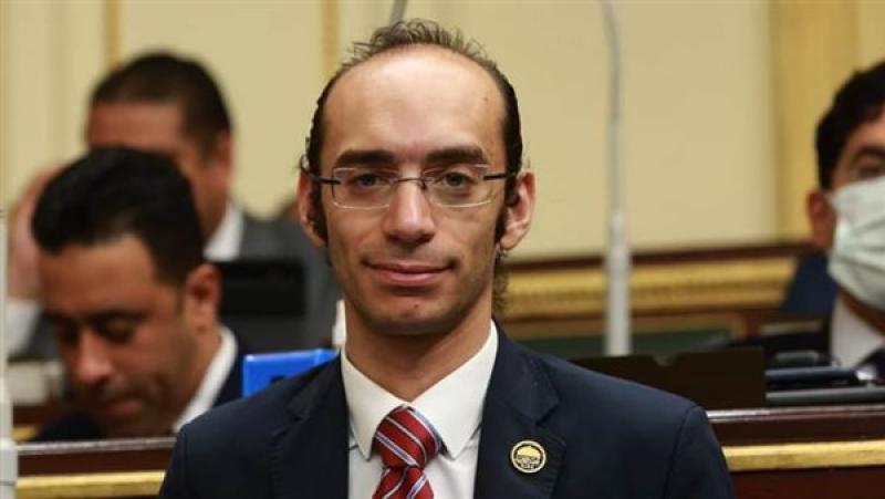 محمد عبد العزيز