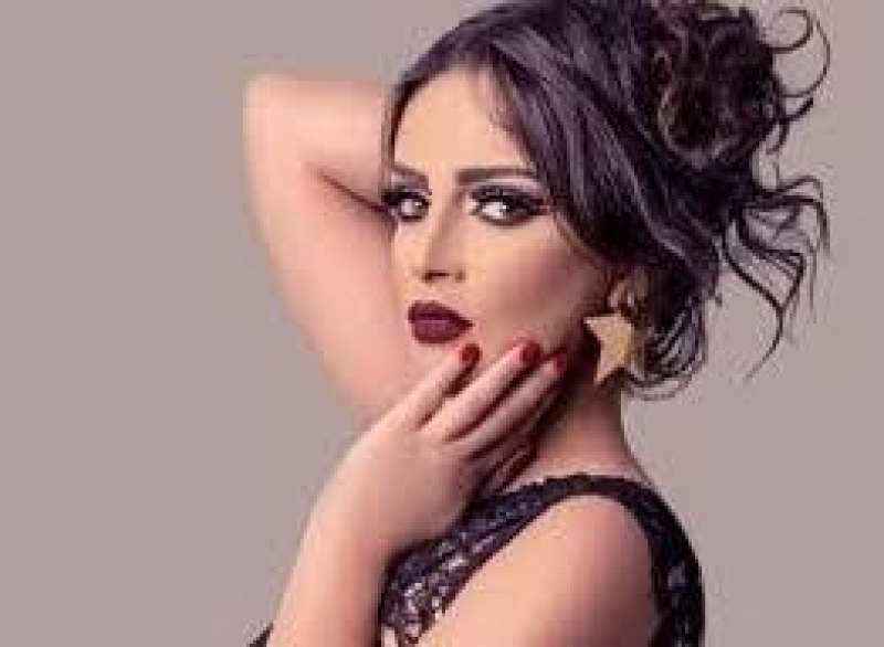 إسراء عبد الفتاح 
