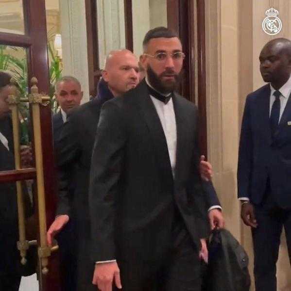 وصول كريم بنزيما لـ حفل الكرة الذهبية 2022