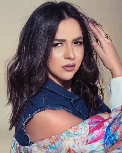 بعد إطلالتها الجريئة.. إيمي سمير تثير الجدل بصورة جديدة