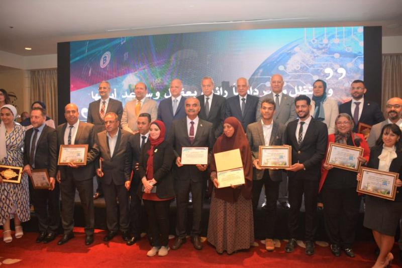 تكريم جامعة عين شمس