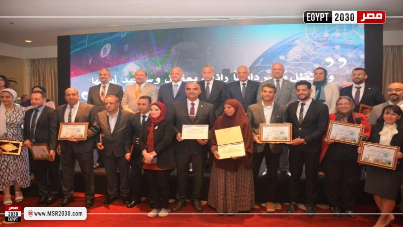 تكريم جامعة عين شمس