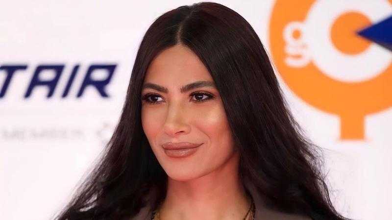 إطلالة ساحرة لهدى المفتي بدون مكياج عبر إنستجرام