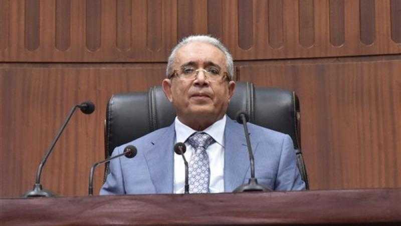 برلماني يكشف أفضل حل للتعامل مع الدروس الخصوصية