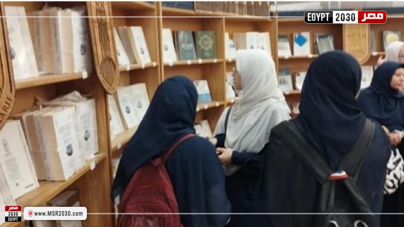 جانب من المعرض