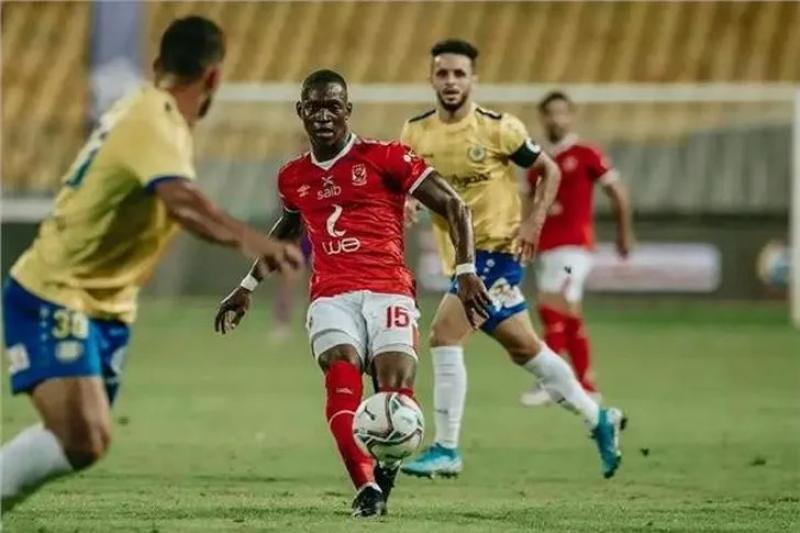 التعادل السلبي يحسم الشوط الأول في قمة الأهلي والإسماعيلي
