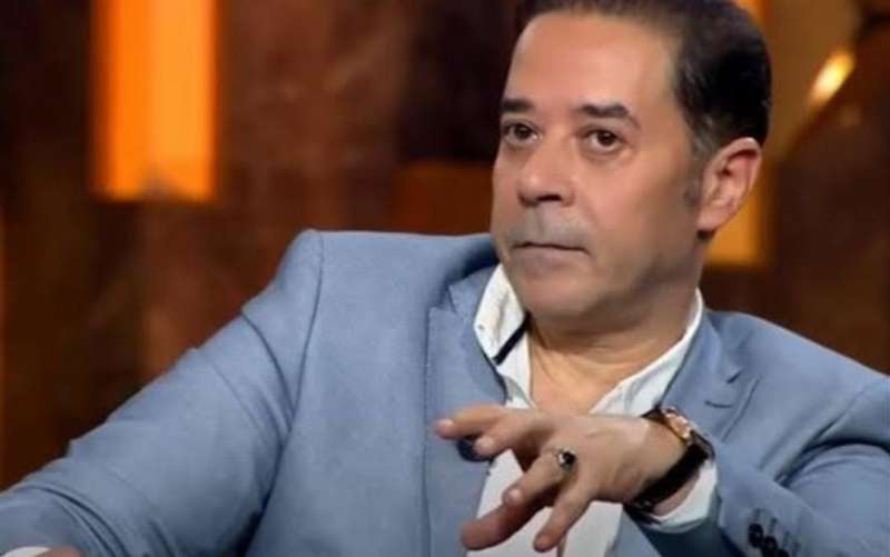 مدحت صالح 
