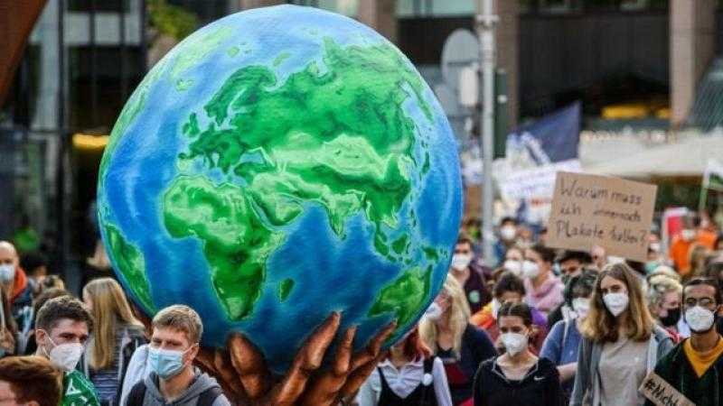 سفير مصر في بروكسل يستعرض رؤية الرئاسة المصرية لمؤتمر المناخ المقبل COP27