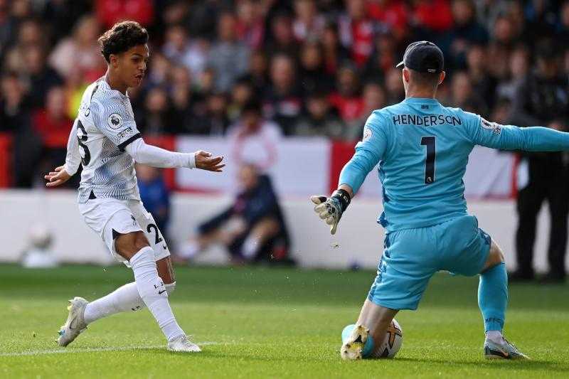 الشوط الأول.. ليفربول يتعادل سلبيا أمام نوتنجهام فورست في الدوري الإنجليزي