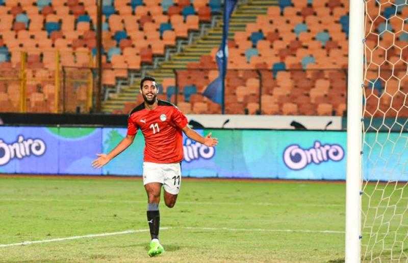 نادر شوقي يوضح حقيقة وجود بند في عقد أحمد ياسر ريان يسمح بعودته للأهلي