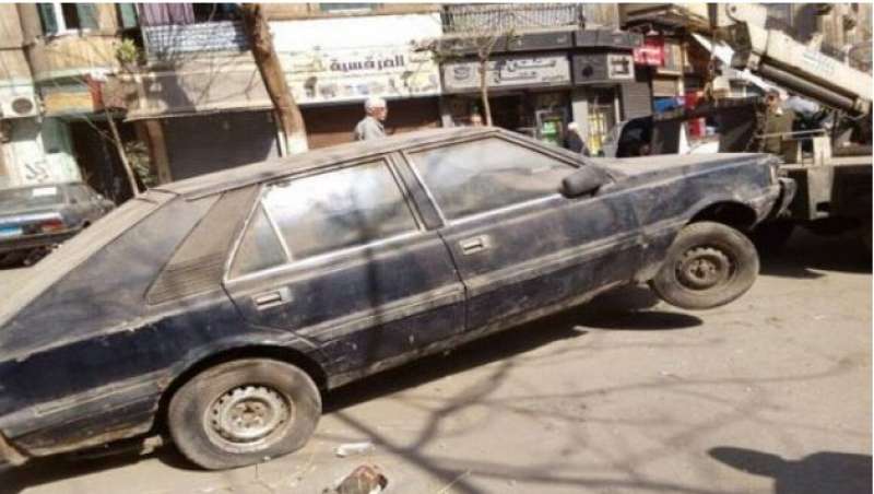 السيارات المتهالكة 