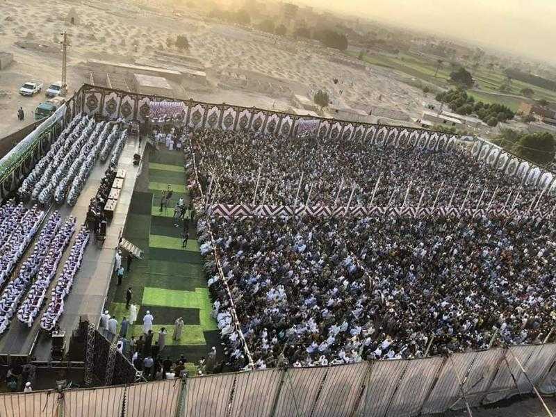 شاهد.. حفل مهيب  لتكريم حفظة القرآن بقرية غمازة الكبرى في الجيزة