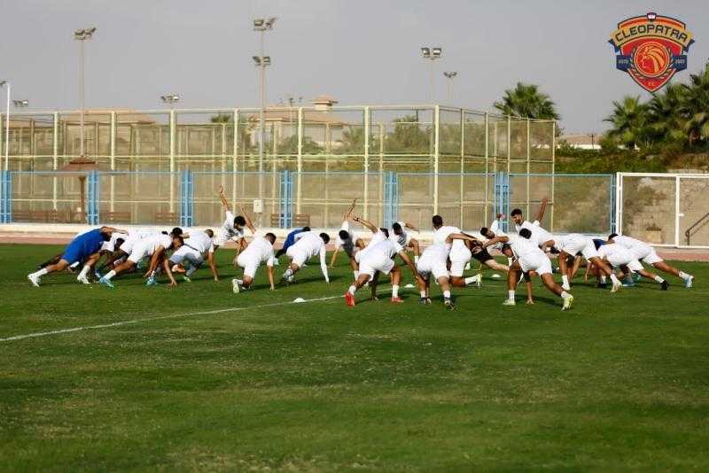 سيراميكا كليوباترا يختتم تدريباته لمواجهة الزمالك بالدوري