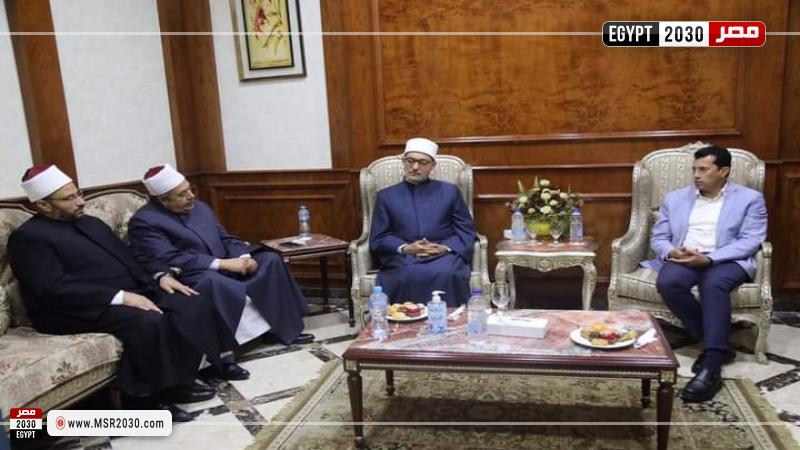 الدكتور نظير عياد