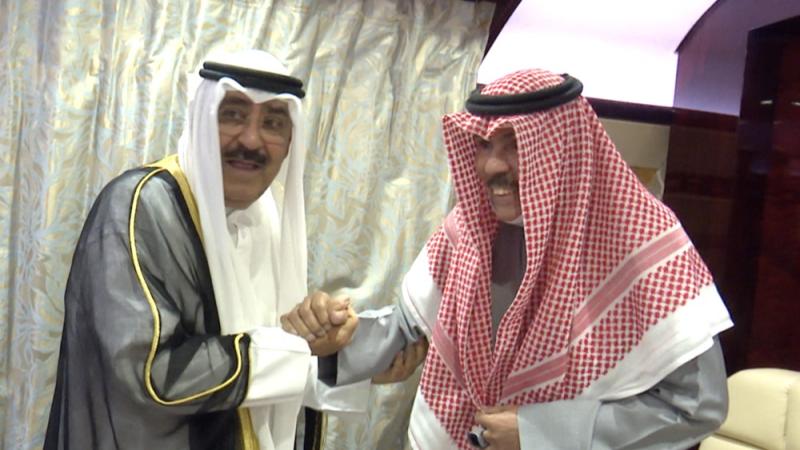 أمير الكويت يعود إلى بلاده بعد فحوصات طبية في إيطاليا