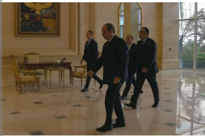 وصول الرئيس السيسي لمقر انعقاد المؤتمر الاقتصادي بالعاصمة الإدارية