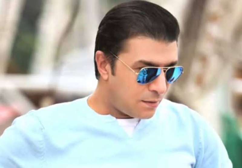 مصطفى كامل 