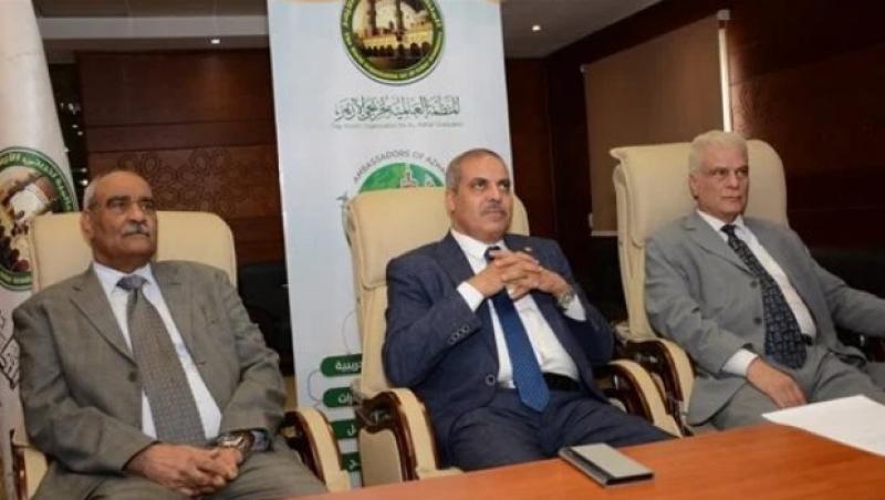 «خريجي الأزهر» تعقد لقاءً لوضع استراتيجية عمل فرع المنظمة في إندونيسيا