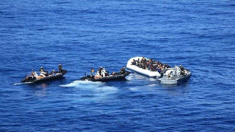 إنقاذ 45 مهاجرًا من الغرق في البحر المتوسط