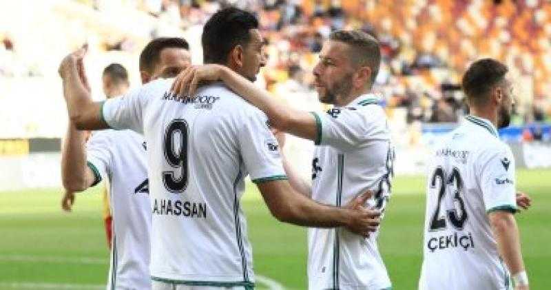 كوكا يقود ألانيا سبور للتعادل أمام جالاتا سراي