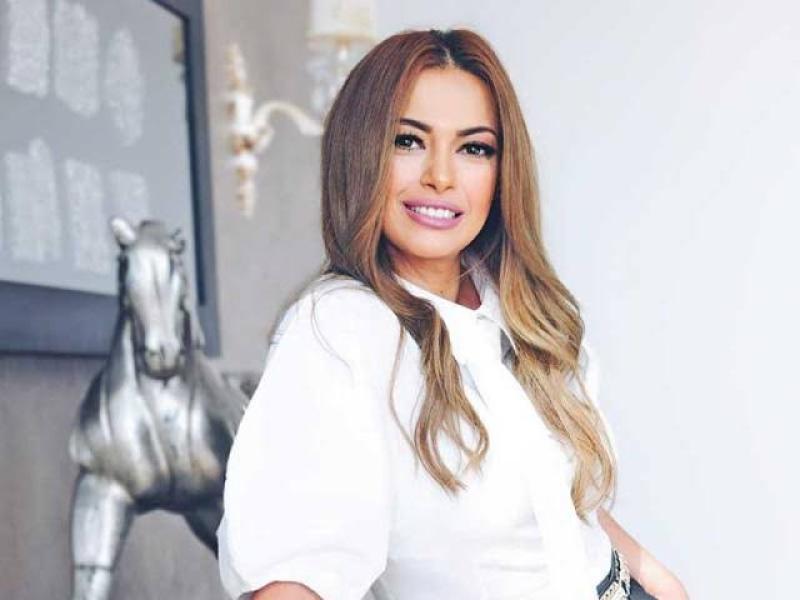 «مهرجان الفضائيات العربية» داليا مصطفى تخطف أنظار متابعيها في أحدث ظهور لها