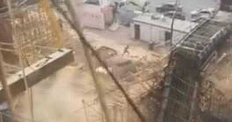 إصابة 5 أشخاص بسبب انهيار سقالات كوبري تحت الإنشاء أمام مترو فيصل