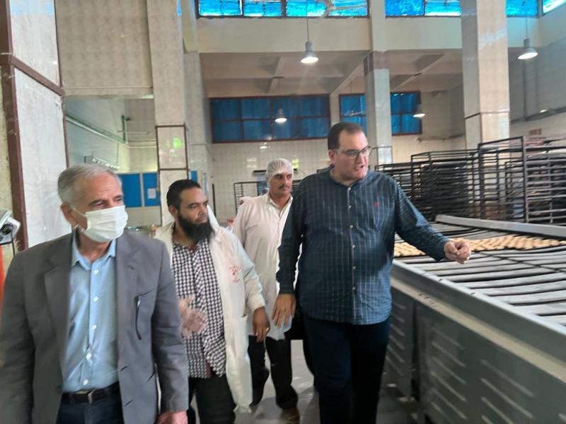 مستشار وزير الزراعة للمتابعة يتفقد مصنعي السلام وشلقان للتغذية المدرسية