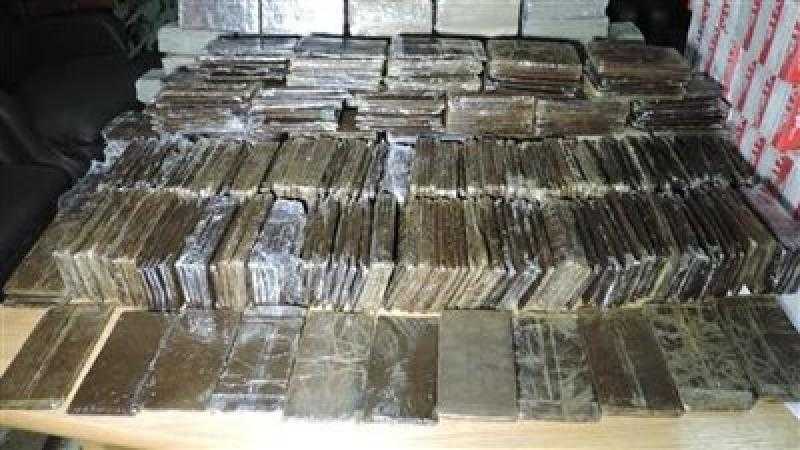 إحباط محاولة تهريب 760 فرش حشيش من الجيزة لأسيوط