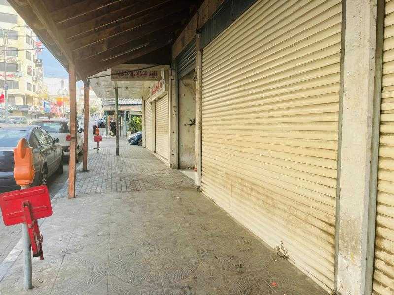 الإضراب يعم محافظات الضفة حدادا على أرواح الشهداء في نابلس ورام الله