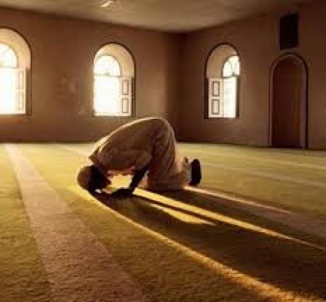 صلاة كسوف الشمس جهرية أم سرية؟.. الأزهر يوضح