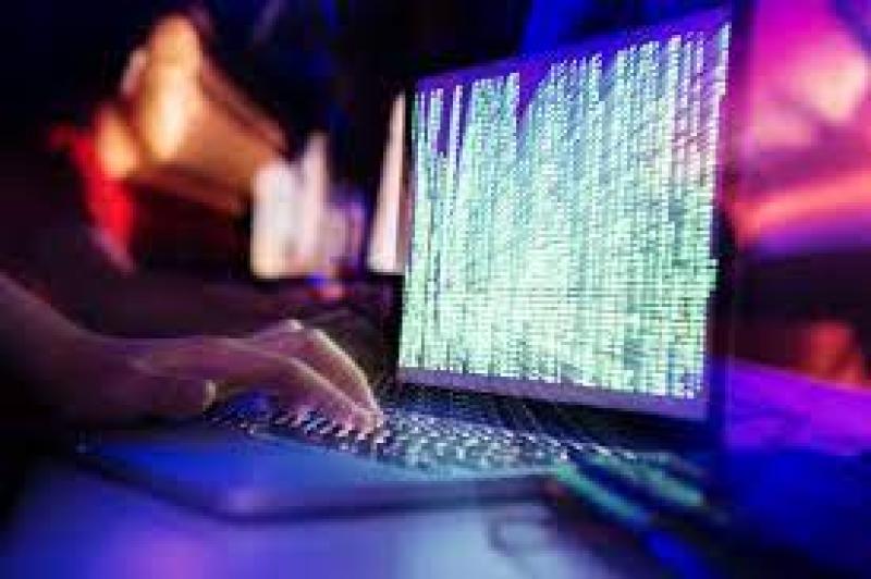 روسيا تتهم الولايات المتحدة تشن هجمات سيبرانية