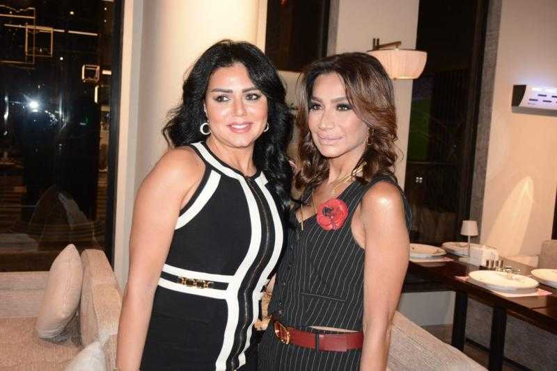 بالصور.. نجوم الفن والمجتمع يشاركون الإعلامية بسمة وهبة افتتاح مطعمها الجديد بأكتوبر