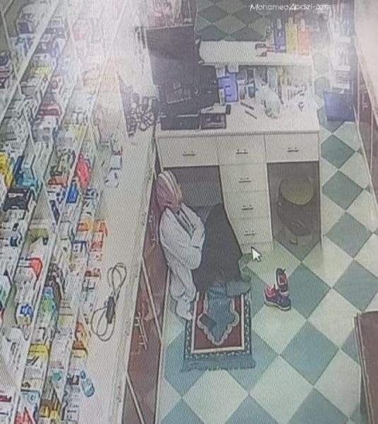 حكاية صورة لصيدلانية أشعلت مواقع التواصل