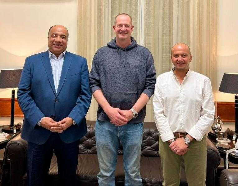 مصيلحي يستقبل المدير الفني الجديد لكرة السلة بنادي الاتحاد السكندري