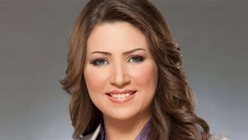 إيناس عزالدين