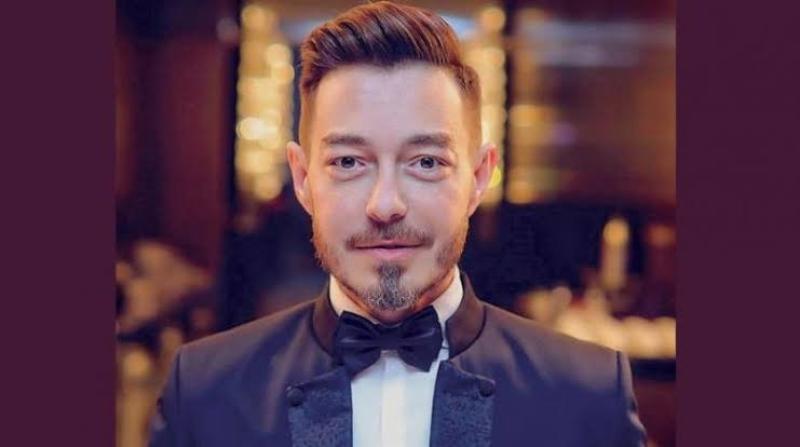 أحمد زاهر يخطف أنظار متابعيه بأحدث ظهور