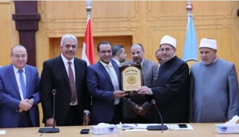 جانب من التكريم