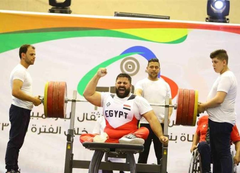 رئيس اللجنة البارالمبية: سعيد بإشادة وفود بطولة إفريقيا لرفع الأثقال
