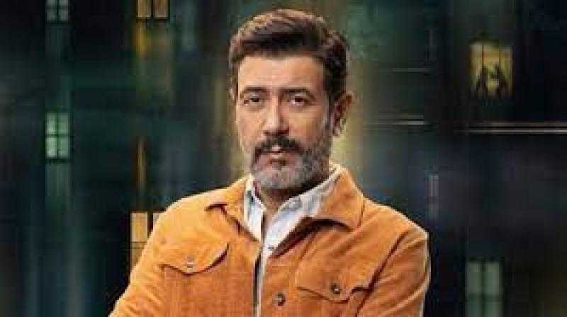 إصابة الفنان أحمد وفيق بسبب سقوطه في الحمام